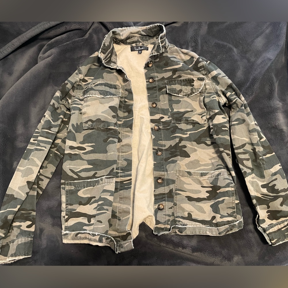 Lulus cameo jacket
